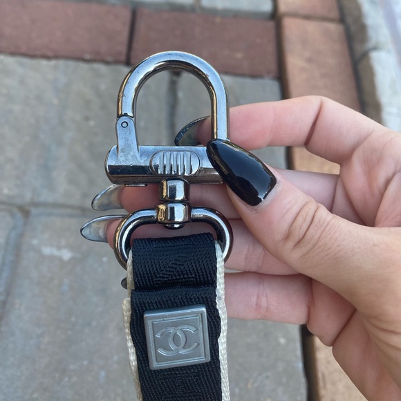 Chanel keychain - Picture 6 of 15